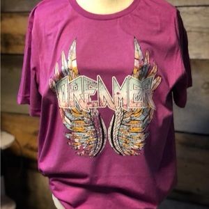 Dreamer wings tee
